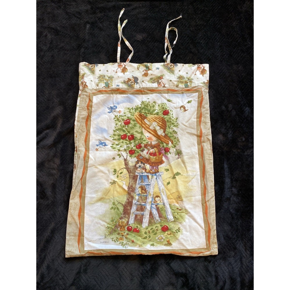Vintage Style Pillowcase Apple Picking Child Giordano Standard Size
